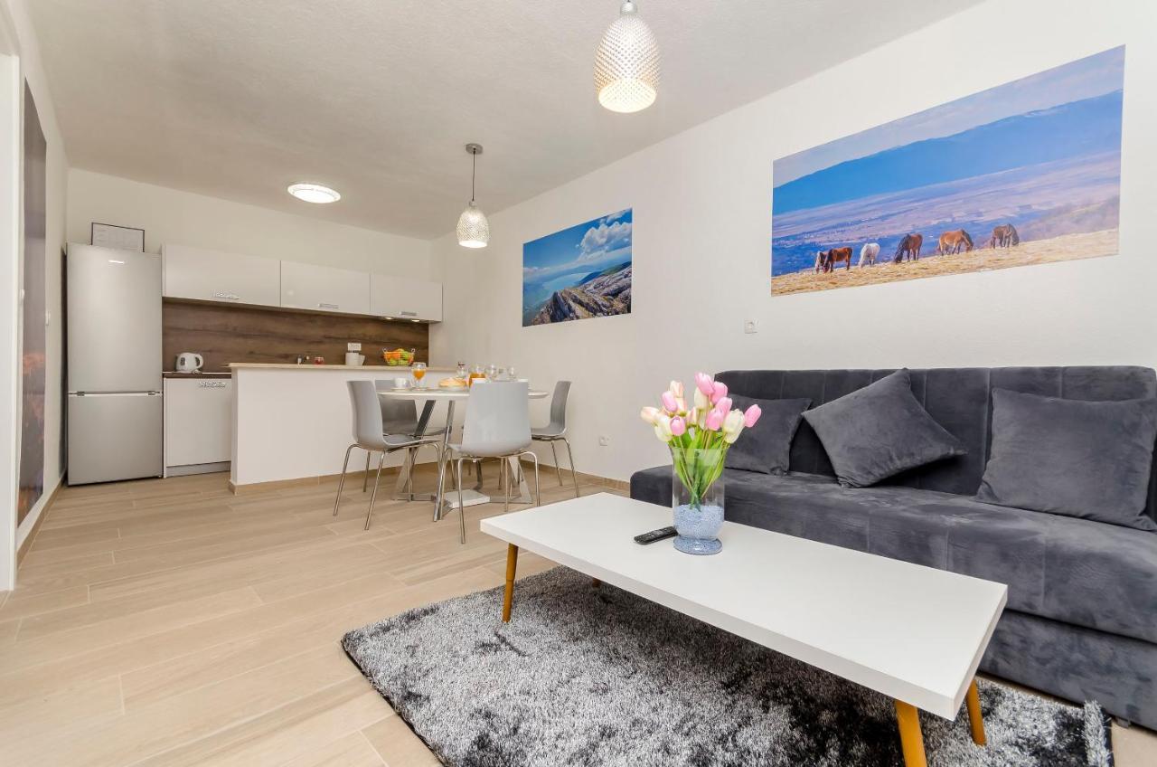 Apartments Villa Niko トロギール エクステリア 写真