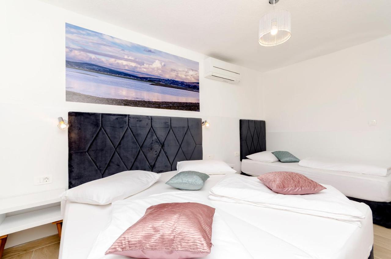 Apartments Villa Niko トロギール エクステリア 写真