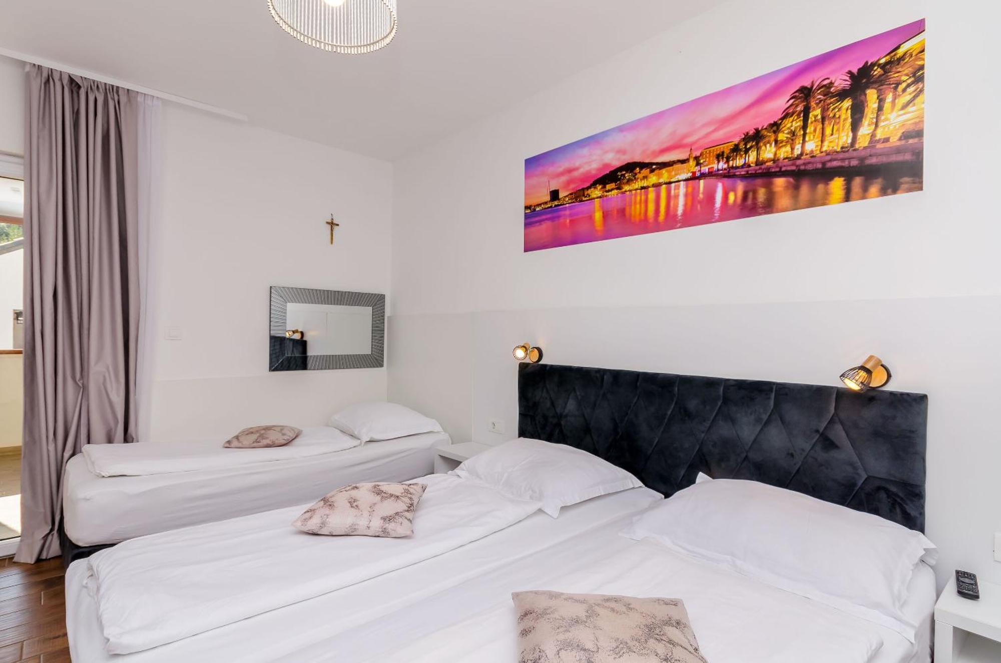 Apartments Villa Niko トロギール 部屋 写真